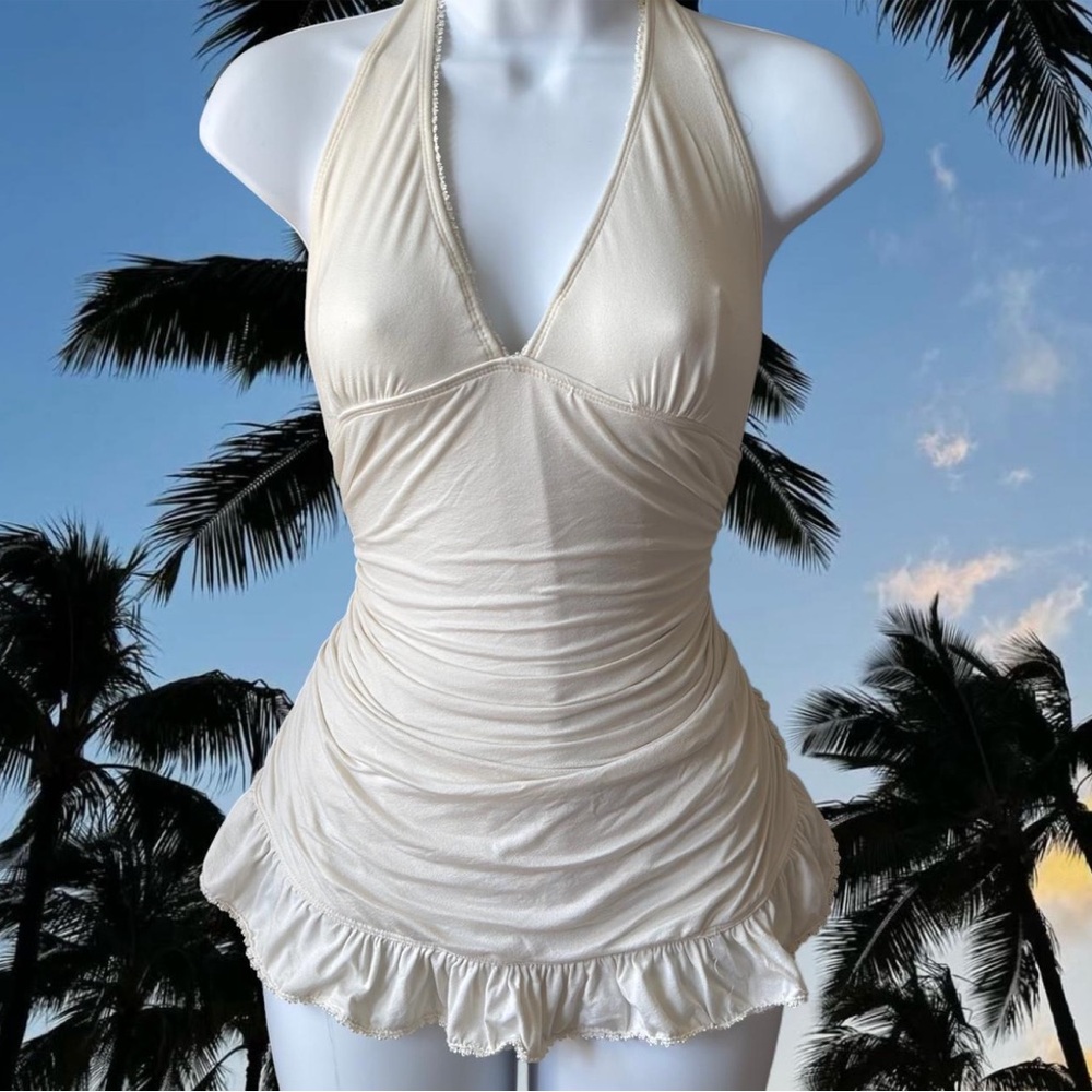 Vintage Juicy Couture beach royalty